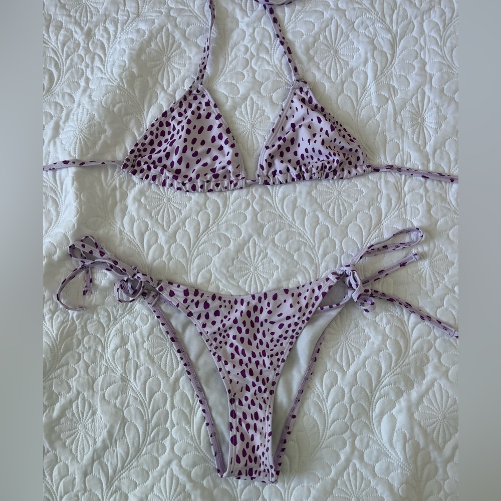 Purple dotted bikini set